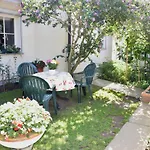 Apartment Familie Teetz *
